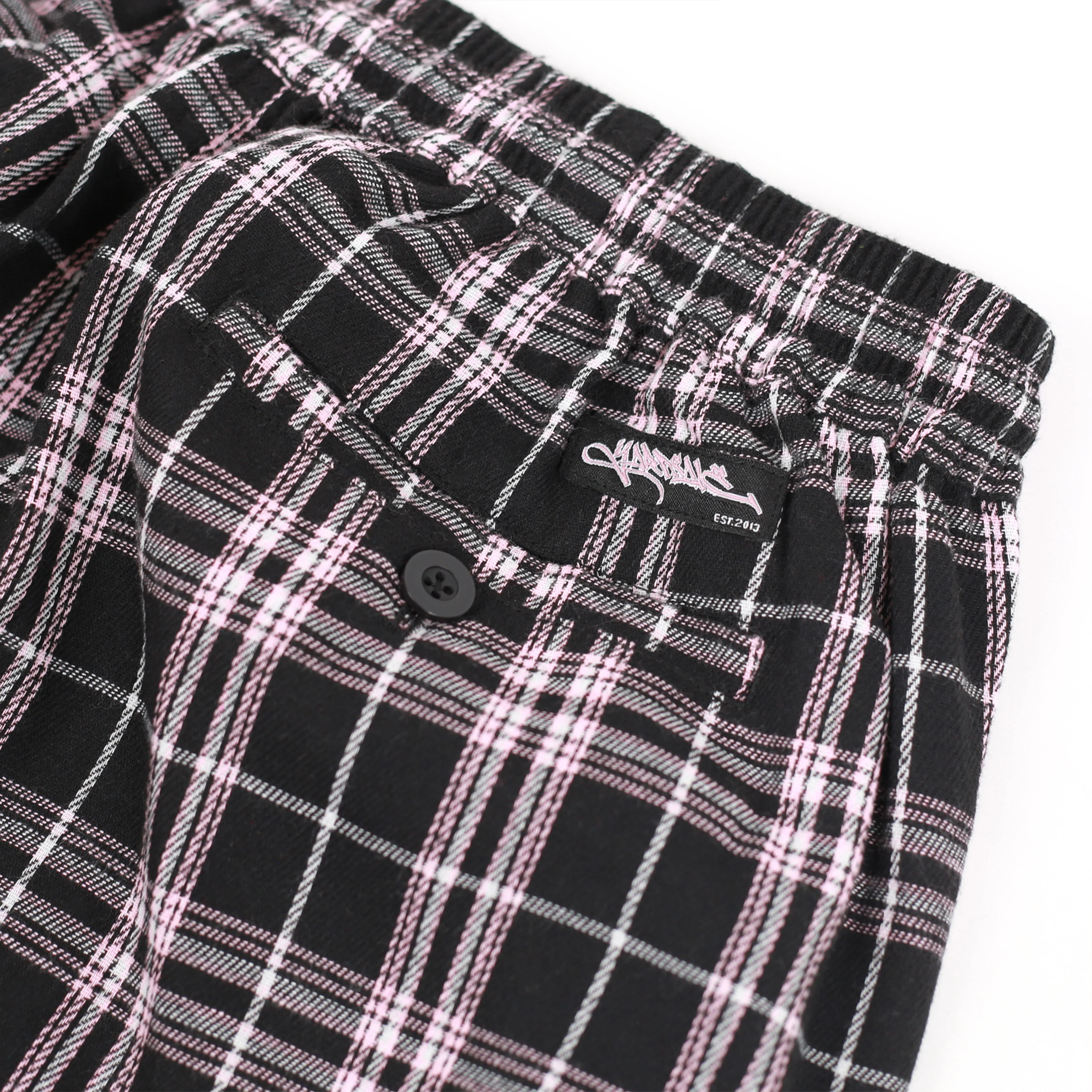 Shoreline Plaid Shorts (Black) - Image 5